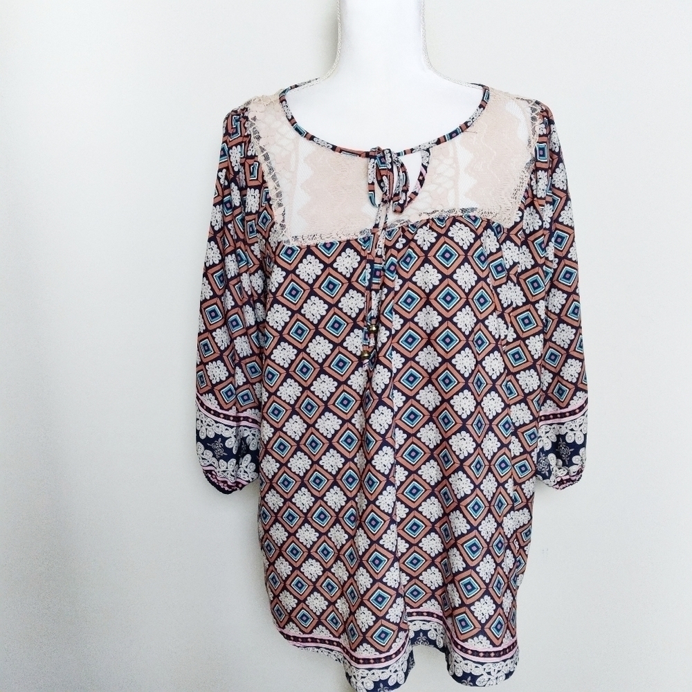 Bobeau Boho Geometric Print Tunic Peasant Blouse